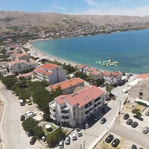 Buljanovic 3*, Pag Town Kroatien